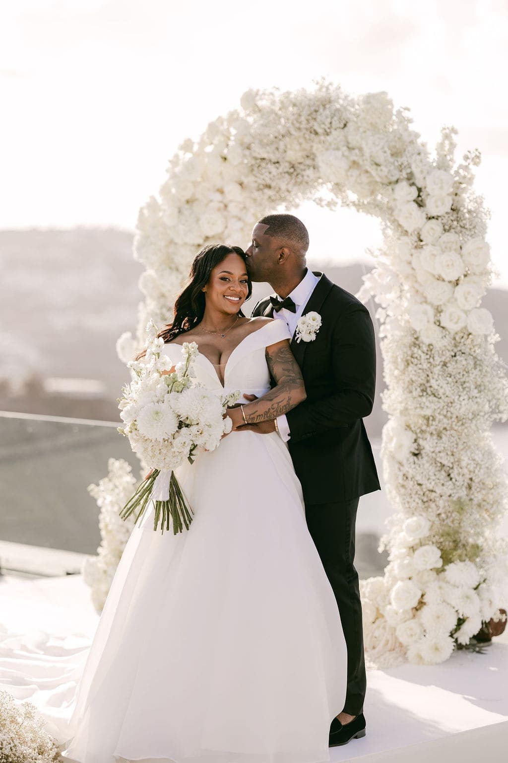 Irlon & Jailleen — caldera wedding in Santorini